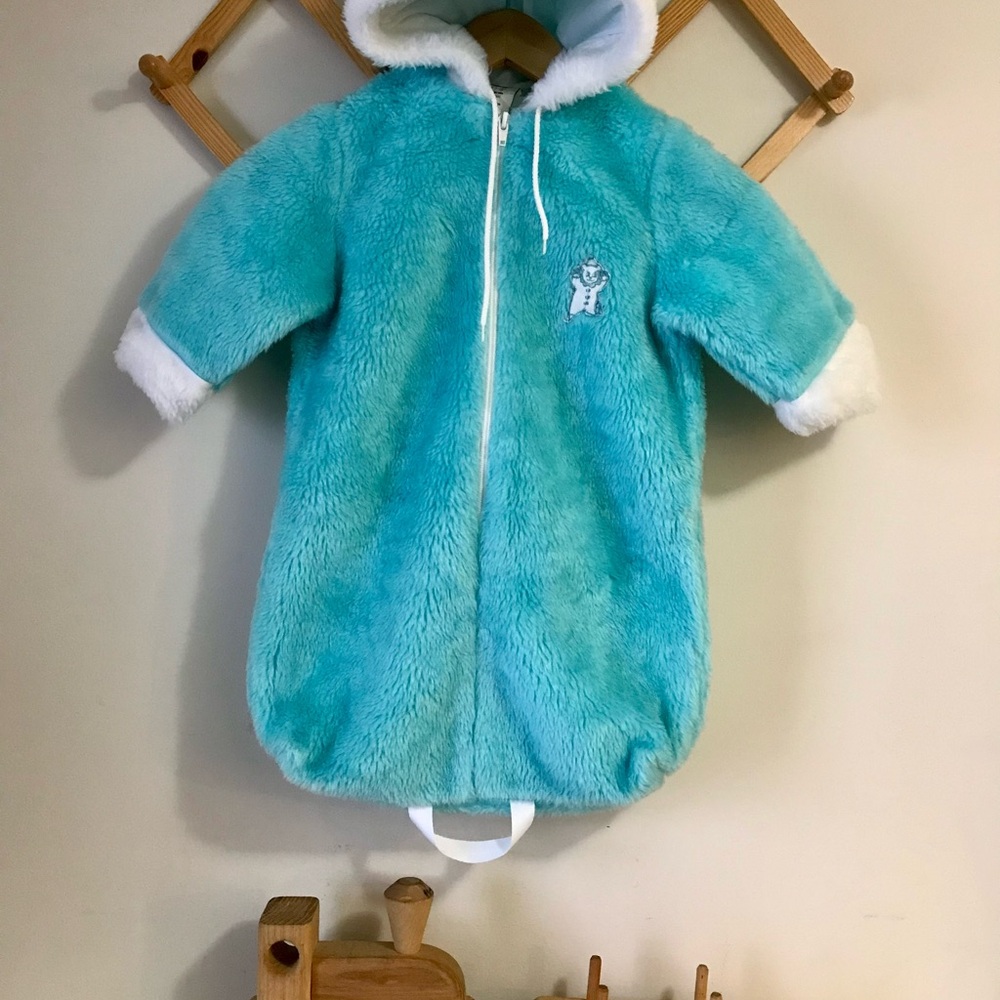 Vintage Cozy Blue Hooded Baby Bunting
